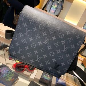 Louis Vuitton side bag